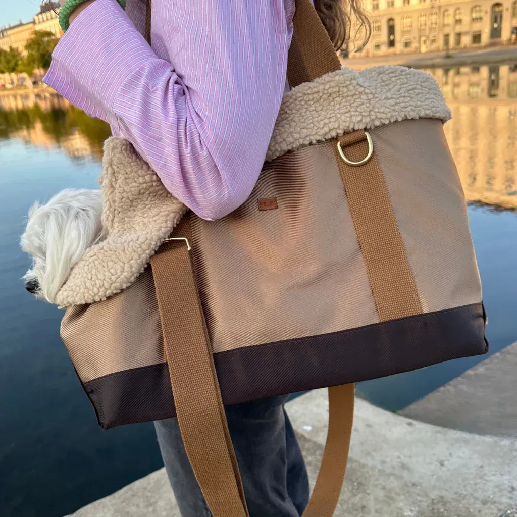 Aspen // Sporty hundetaske med blødt inderfor i teddy fleece