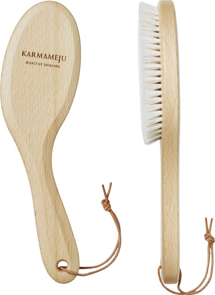 Karmameju Buff Natural Body Brush Long Handle