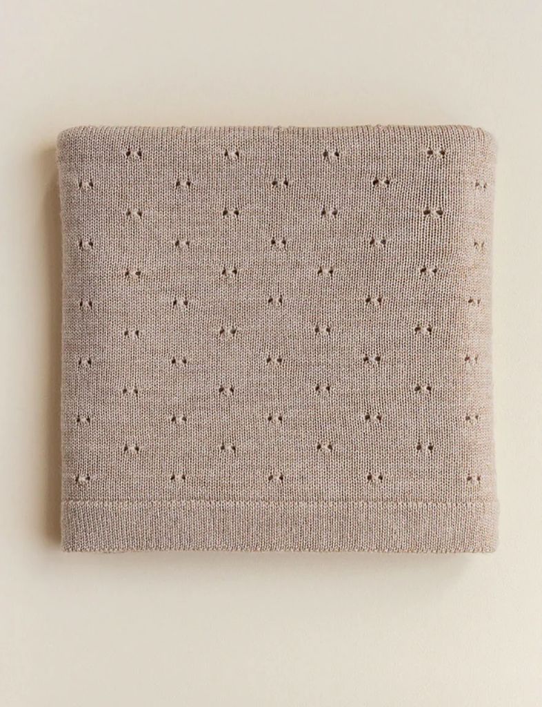 Babytæppe i merino uld fra Hvid Knitware - Bibi Sand