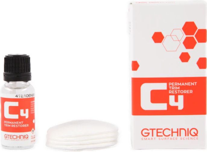 Gtechniq C4 Permanent Trim Restorer