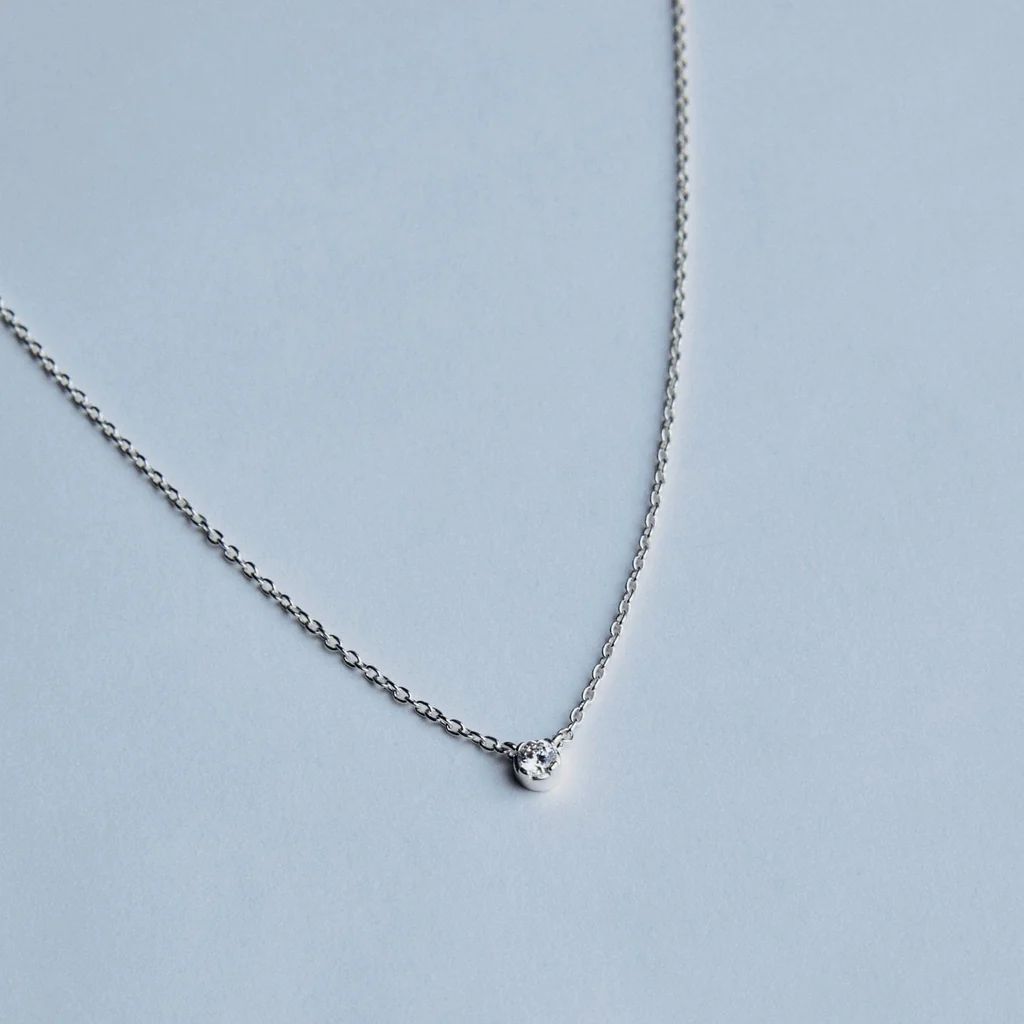 Ragbag Oda Floating Necklace Halskæde Med Vedhæng - Silver