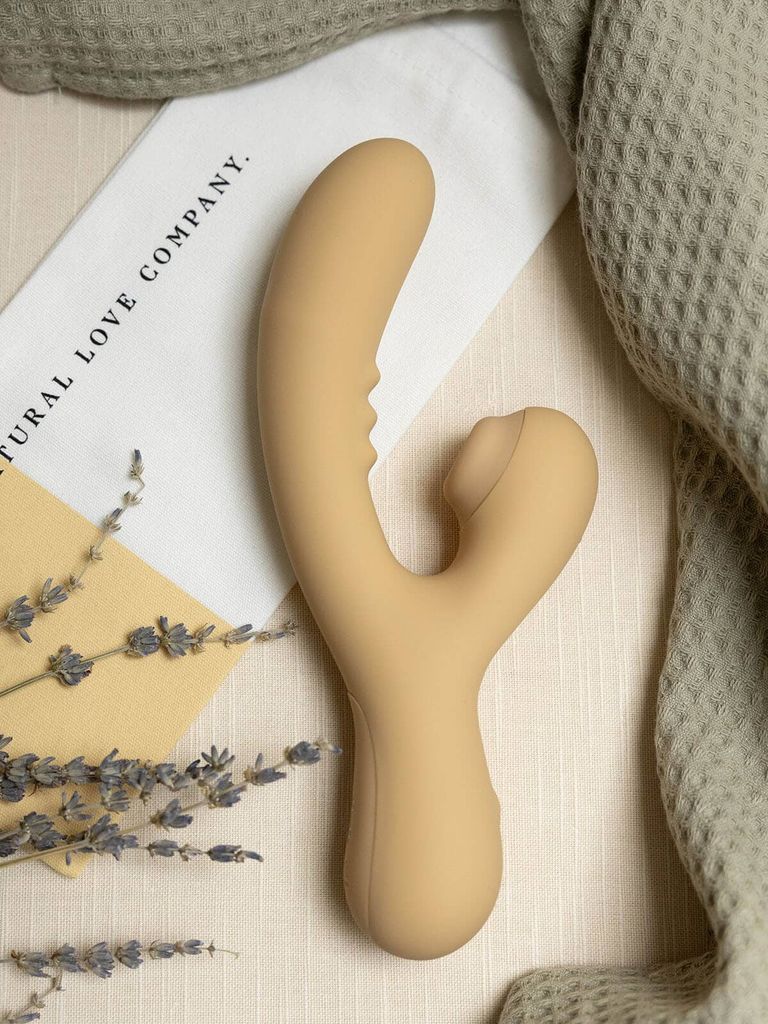 The Natural Love Company Camphor Rabbit Vibrator 23cm x 9cm - Rabbit Vibrator hos Magasin