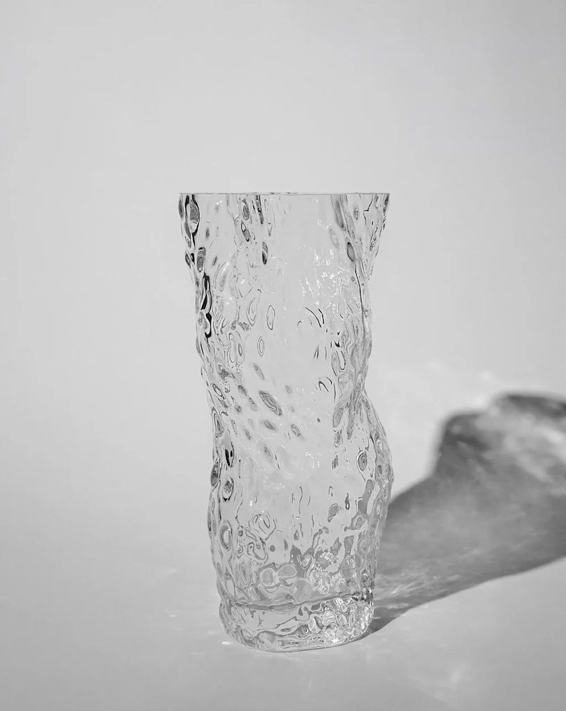 ostrea rock glass vase - clear