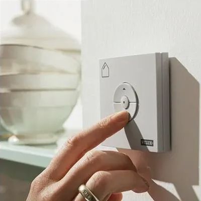velux integra elektrisk karm, 3-lags 90x90 cmcvu 090090 0225q