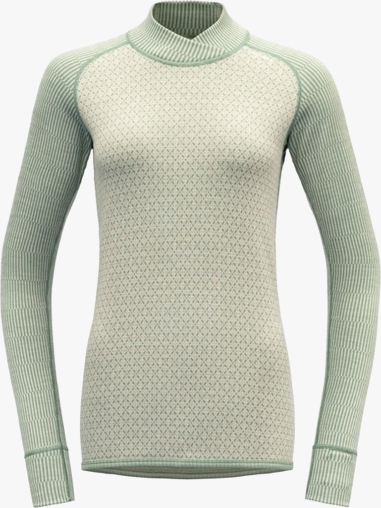 devold women's kvitegga merino 230 cross neck raw white
