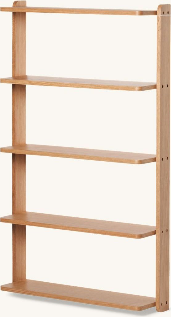 vägghylla med flera plan