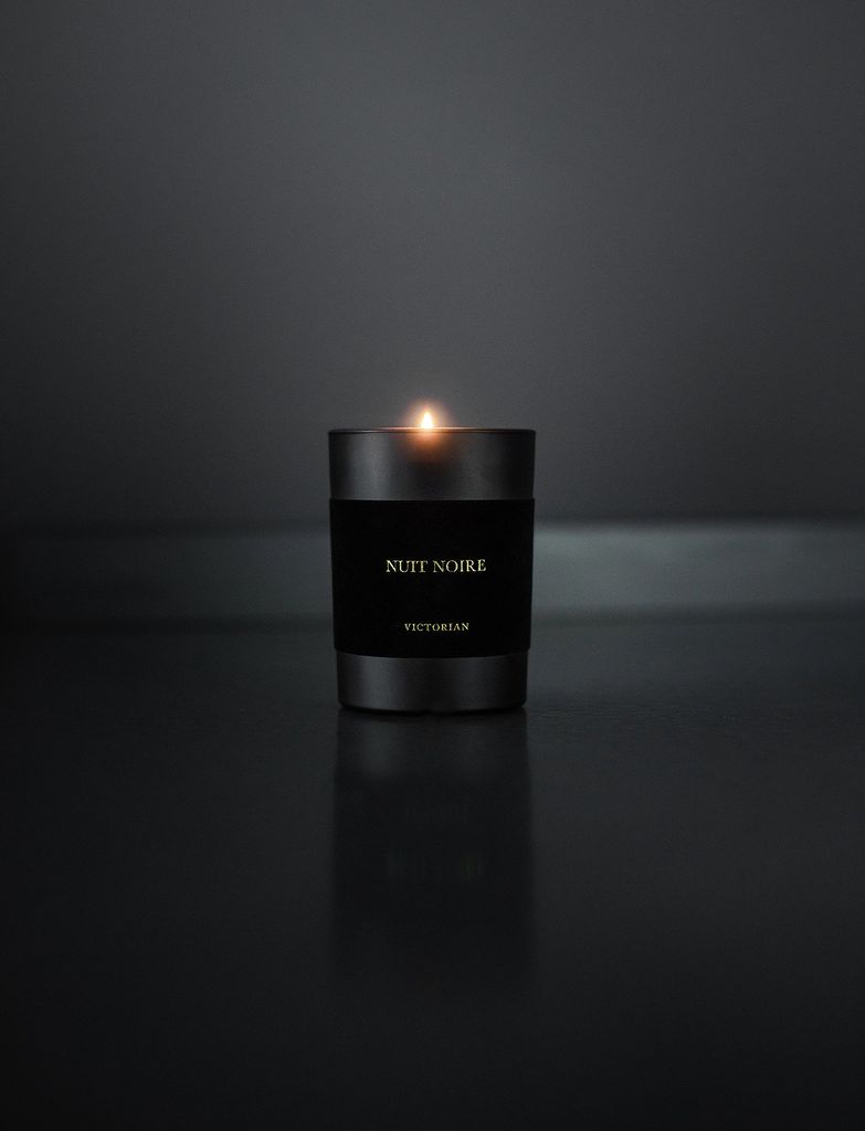 Victorian Velvet Nuit Noire Duftlys