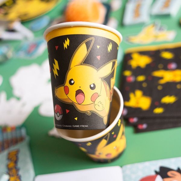 Pokémon Papkrus 8 Stk Pikachu