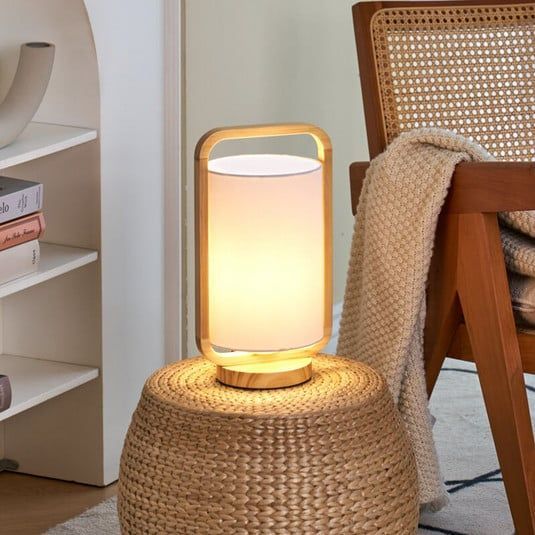 Pauleen Woody Charm Af Stof Og Træ Bordlampe