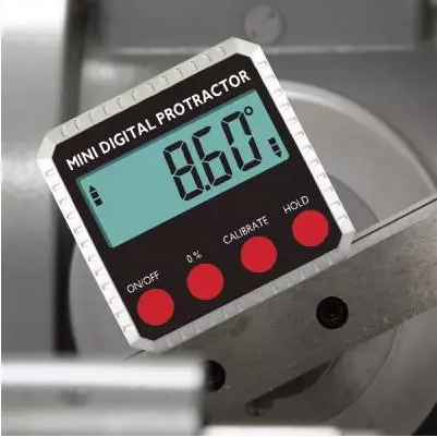 Diesella Digital vinkelmaler med magnete i bunden Afl. 0,2°(10453250)