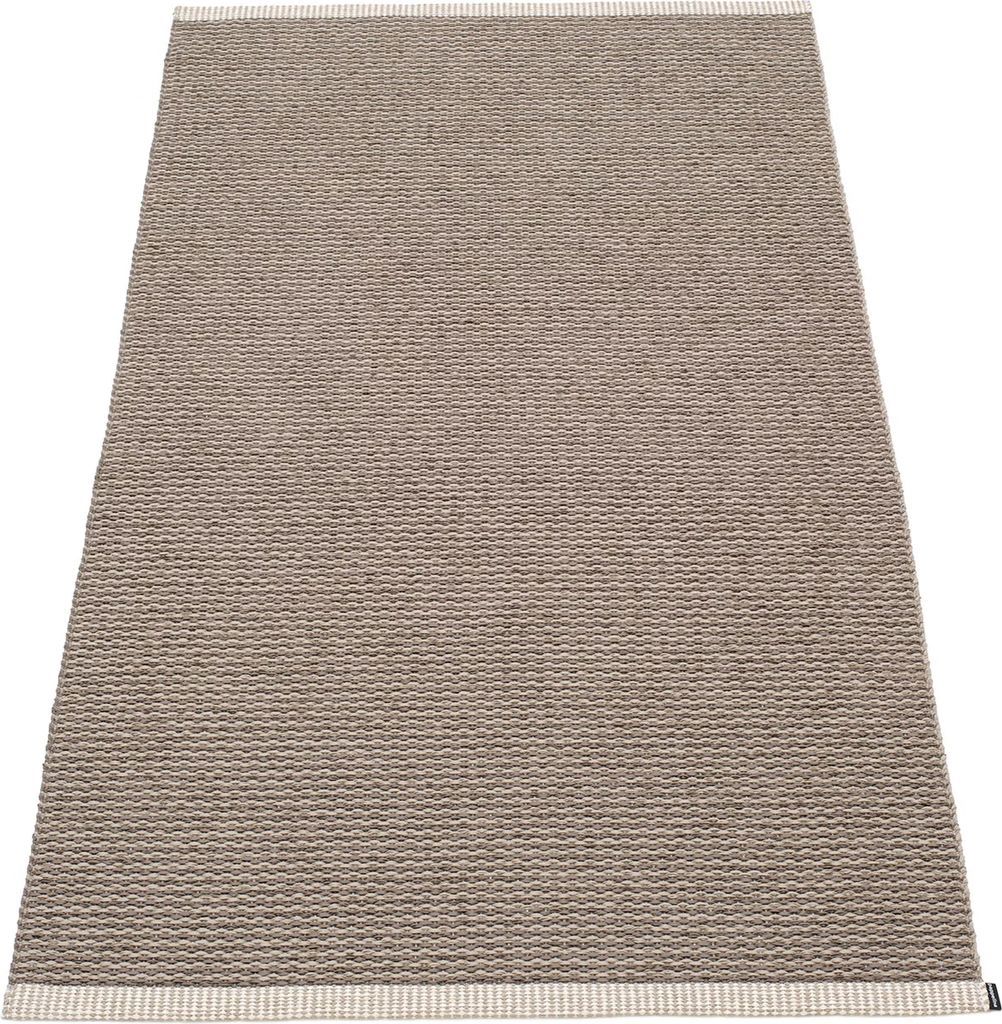 mono gulvtæppe 85x260cm, dark mud/mud