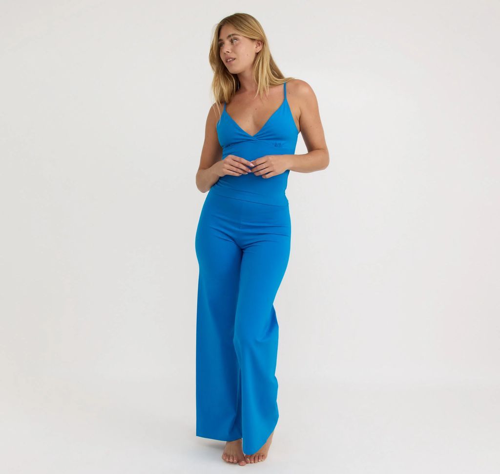 core straight leg pants