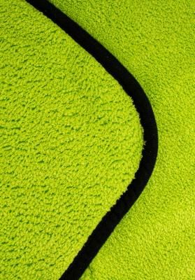 Aftørring af bilen med Microfiber Håndklæde fra ValetPRO
