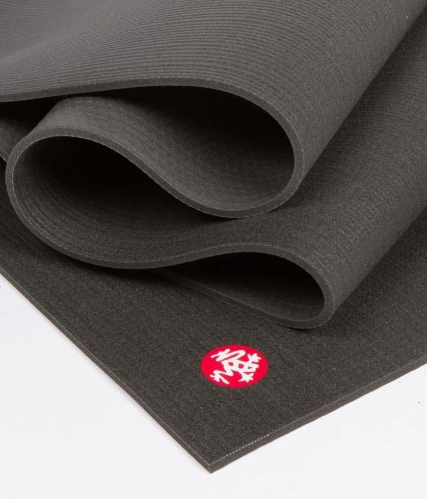 manduka pro® yogamåtte 6mm - black