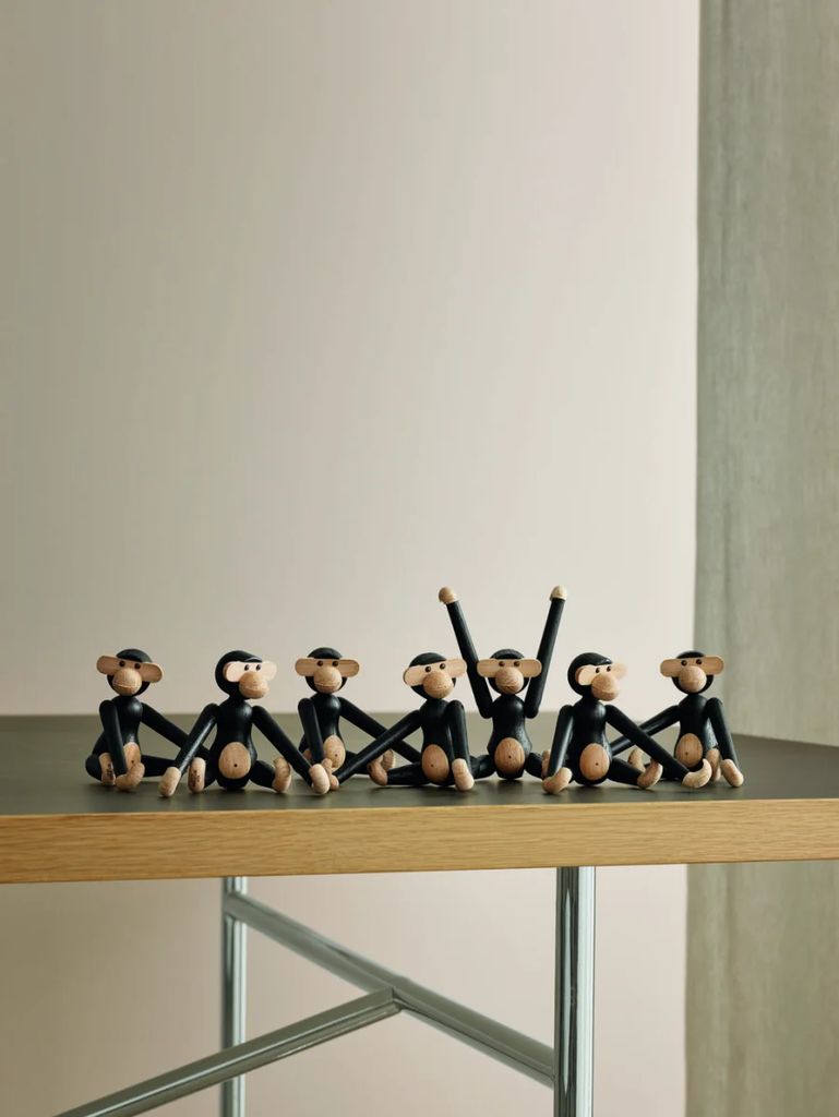 Kay Bojesen Abe Mini mørk bejdset eg Dekorationsfigur 9.5cm