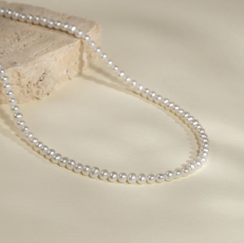 blake pearl golden necklace