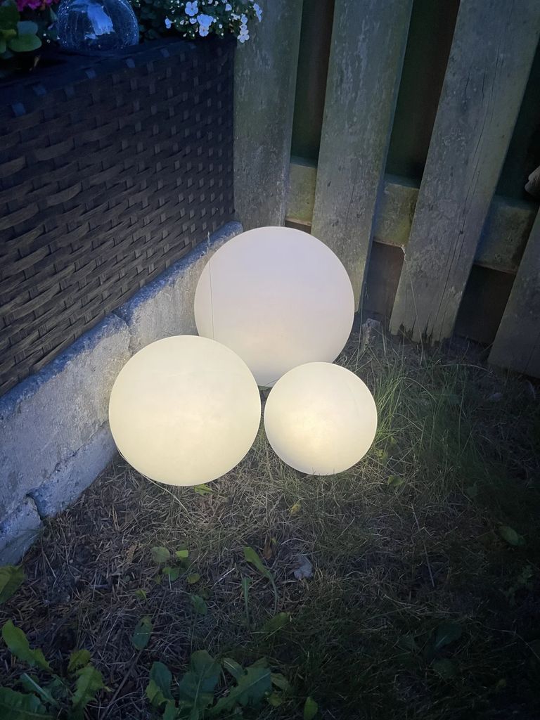 Kop & Kande Solcelle Lyskugle Klar 3 Stk Ø15 20 25 cm Lyskæde
