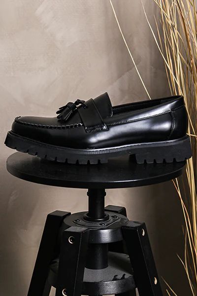 liebhaveri tassel loafer black