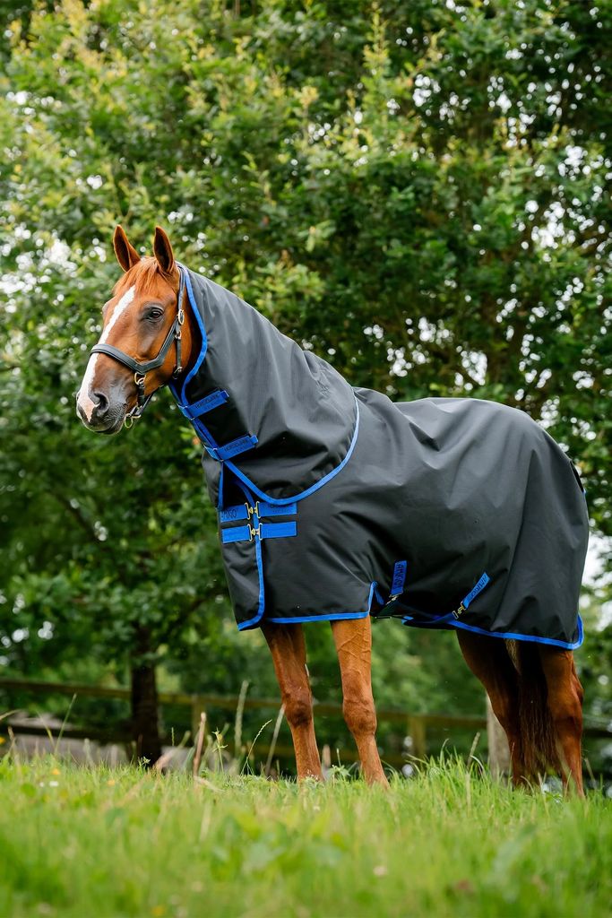 Amigo Ripstop 900D Plus udedækken med aftagelig halsdel, 100 g Black/Classic Blue 140