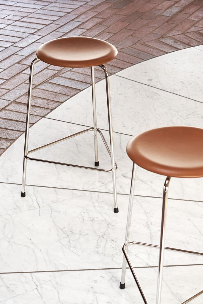dot high stool, walnut leather - chrome