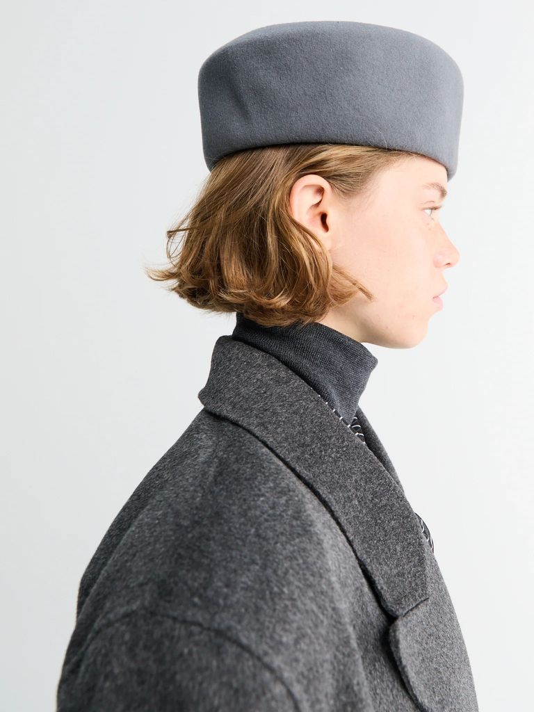 noxley pillbox hat in grey