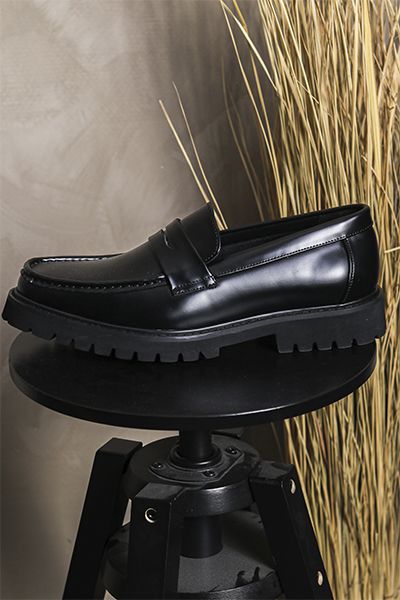 liebhaveri plain loafer black
