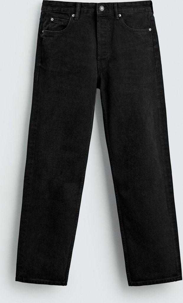 LOOSE FIT JEANS