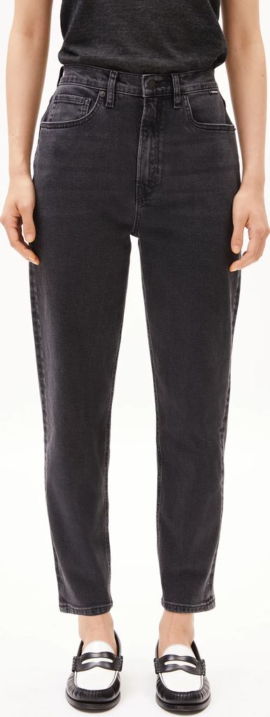 mairaa mom jean
