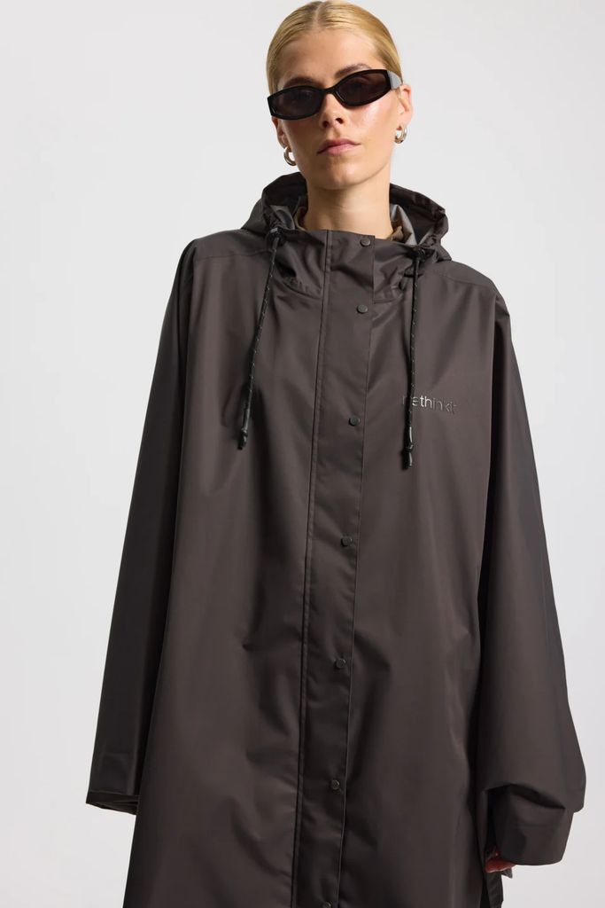 rainshell cape - almost black