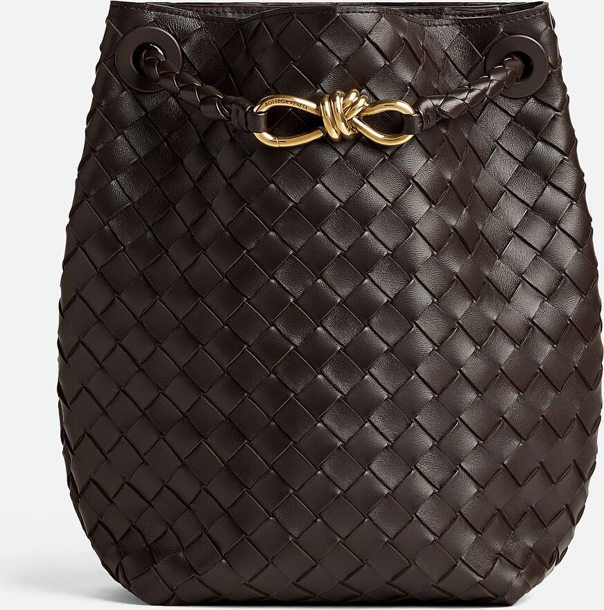 women's small andiamo bucket in fondant