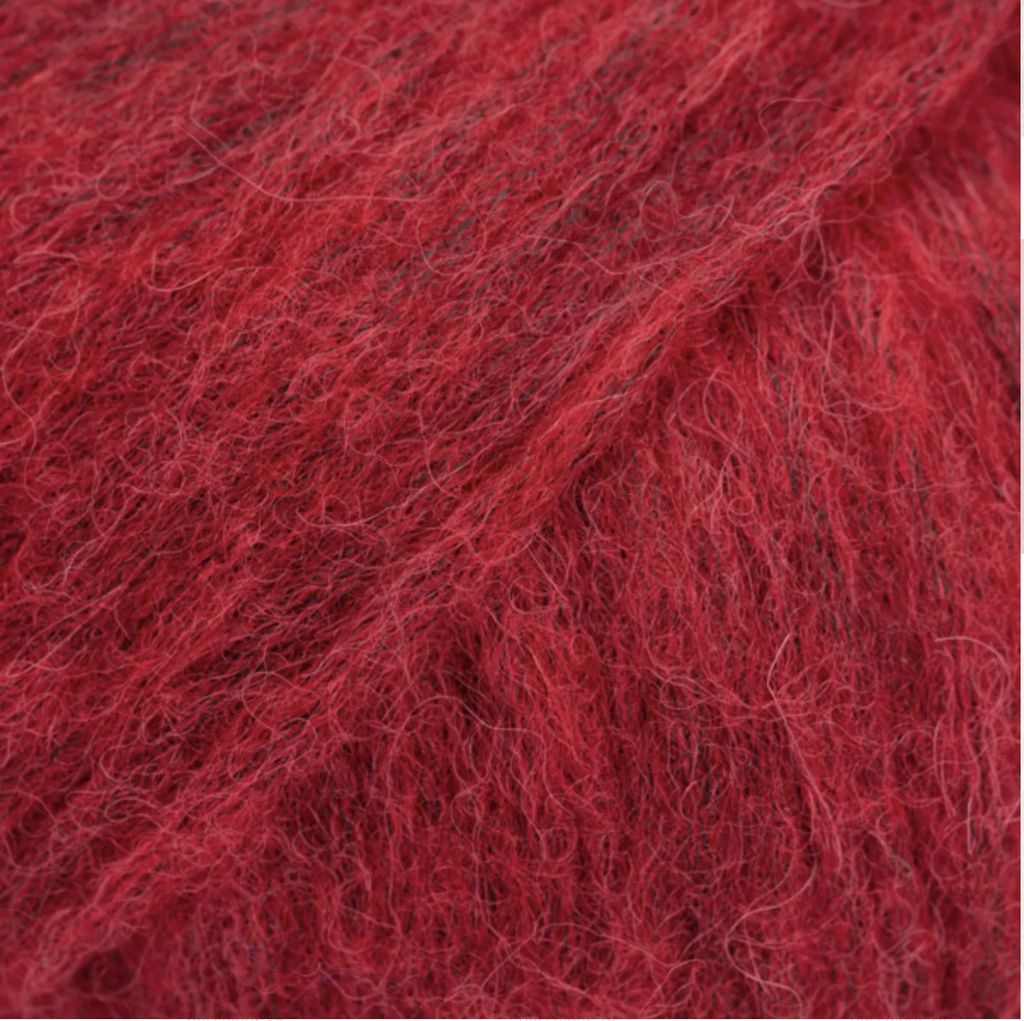 Drops Design Air Uni Colour Crimson Röd 150m