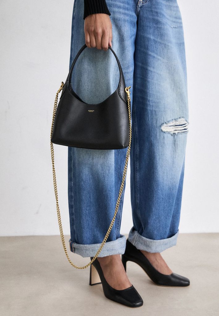 coachbrooklyn shoulder bag 23 - håndtasker - black