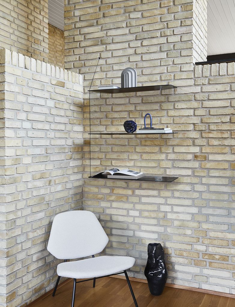 WOUD Stedge Shelf (80 Cm) - Black - 80 CM