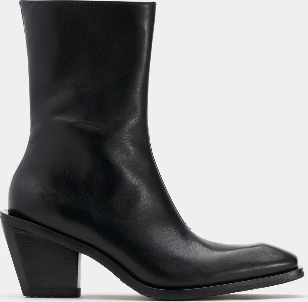 poem black leather