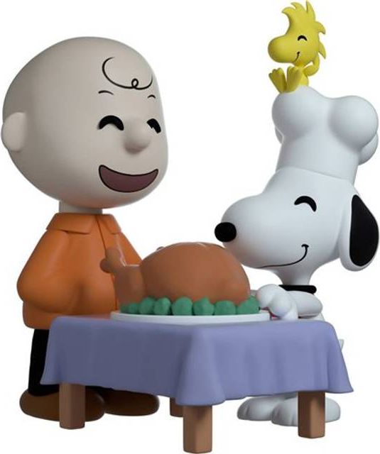 Peanuts Collection Charlie & Snoopy Thanksgiving Vinyl Figure #12