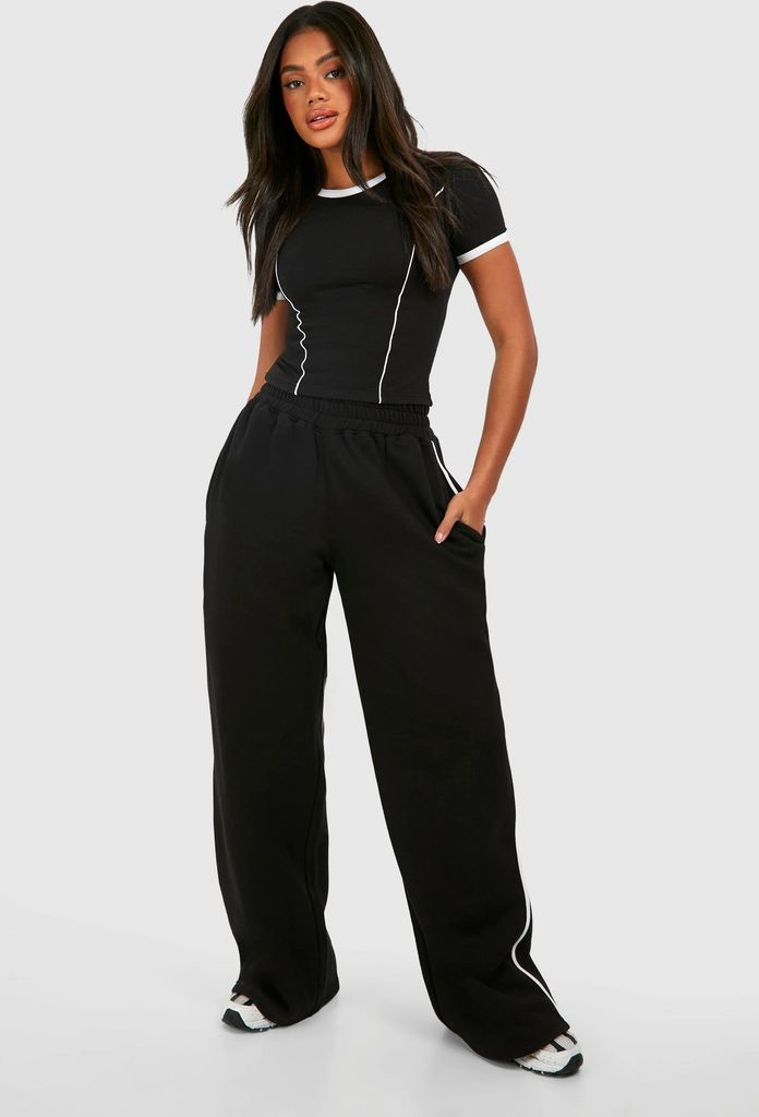 boohoo Womens Piping Detail T-Shirt And Straight Leg Jogger Set - Black