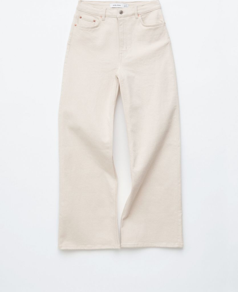 wide-leg jeans