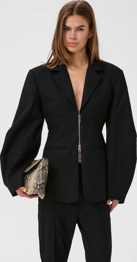 gztitta blazer - black - gestuz