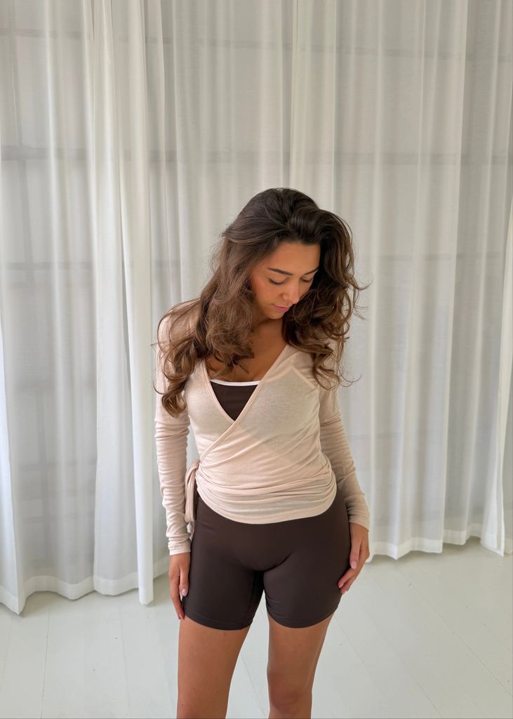 ballet wrap bluse - beige