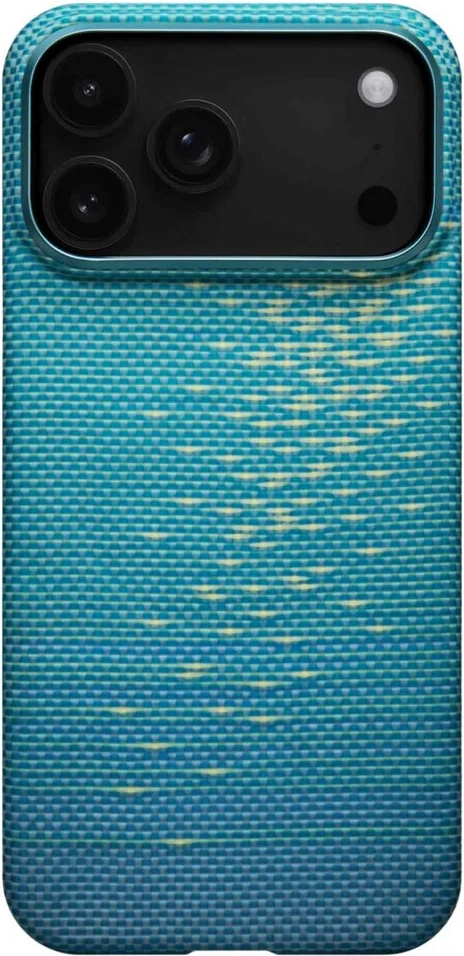 Pitaka iPhone 17 Pro Ultra Slim Cover Lucid Blue