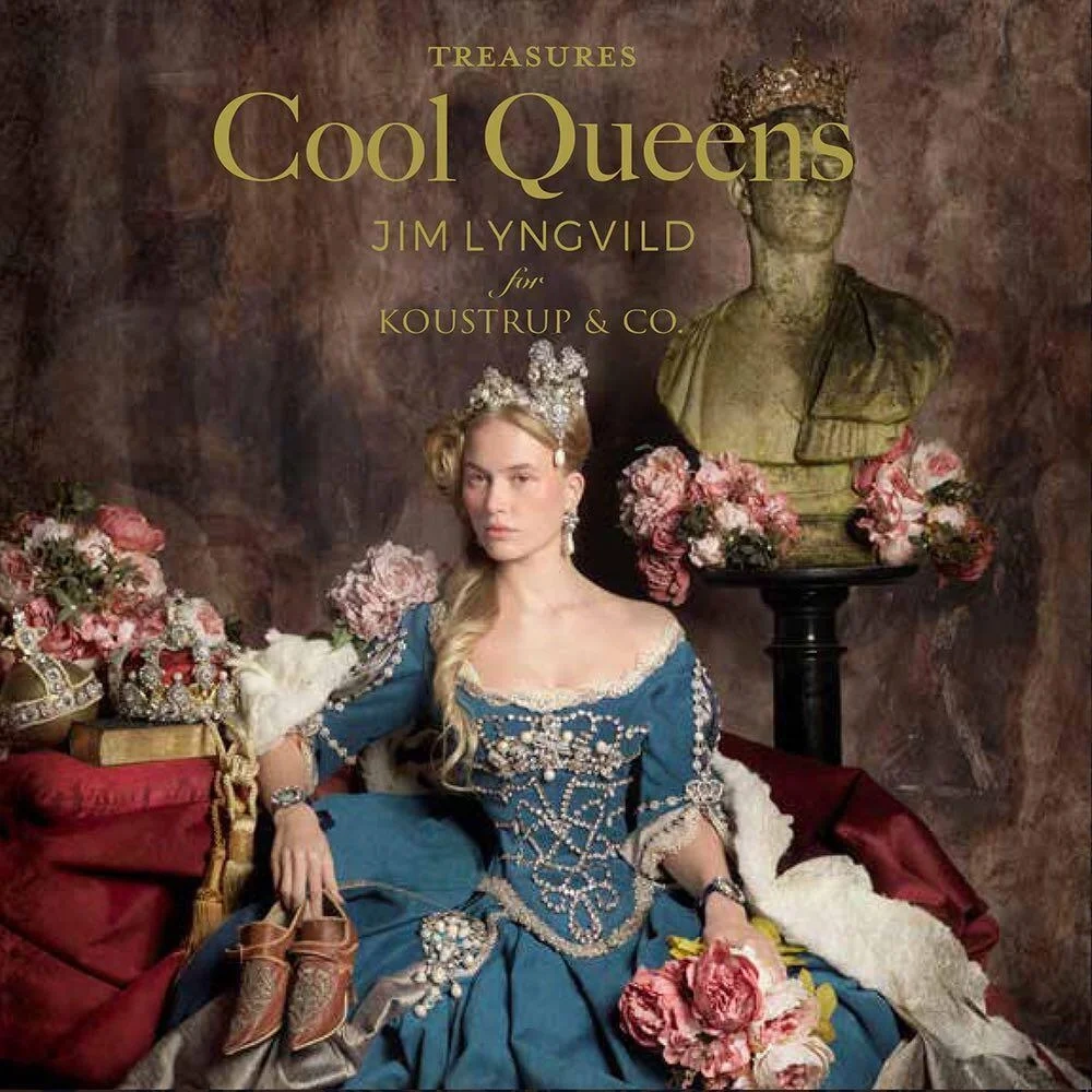 jim lyngvild | cool queens | mappe med kvadratiske kort