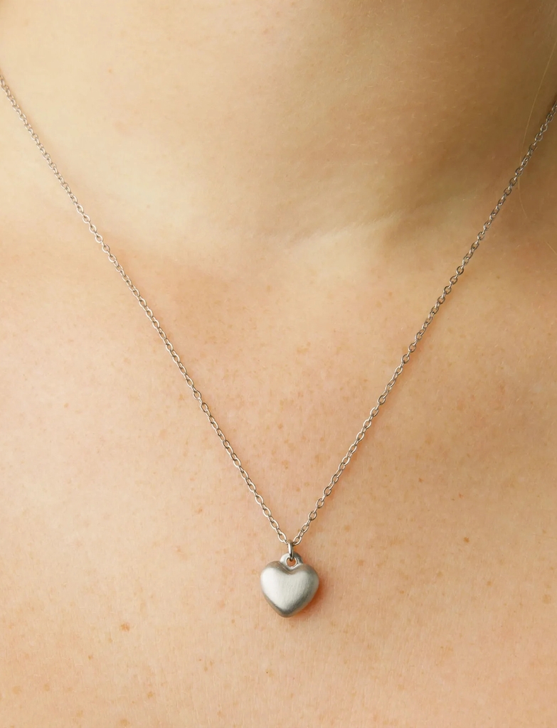 Timi of Sweden Bellamy Heart Necklace Stainless Steel Silver
