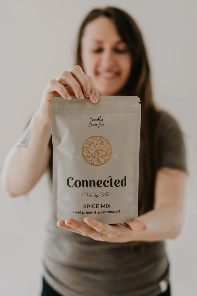 "connected" 🌀 - krydderimix til din cacao ~ 195g (øko)