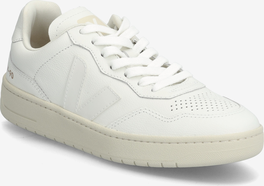 Veja | V-90 Leather | 36