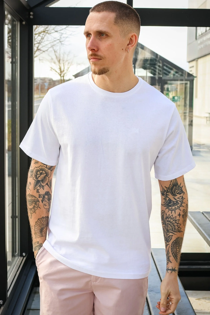 clean cut copenhagen stable t