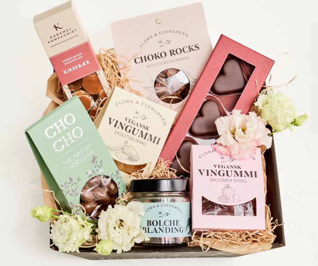 gavekurv til den søde tand (floristens kreative valg uden alkohol)