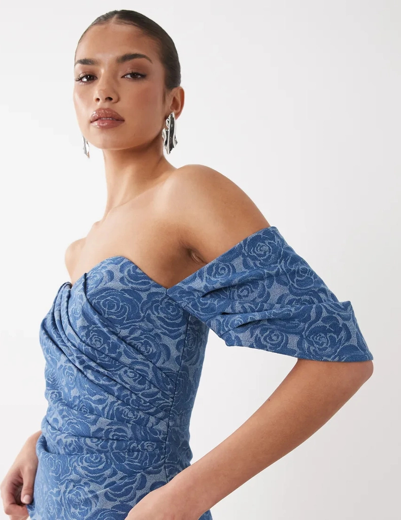 ASOS LUXE - Blå slå-om-top med korsetdesign i denim