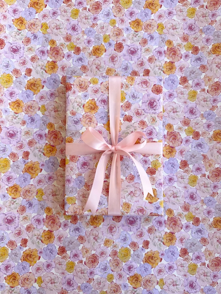 all by voss gavepapir ´rose field´ 5 meter