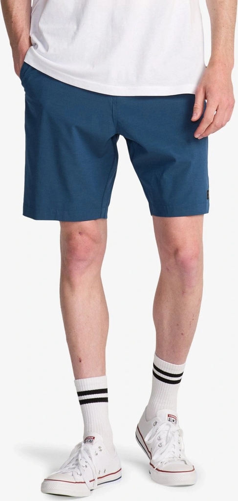 Billabong Crossfire Mid Shorts