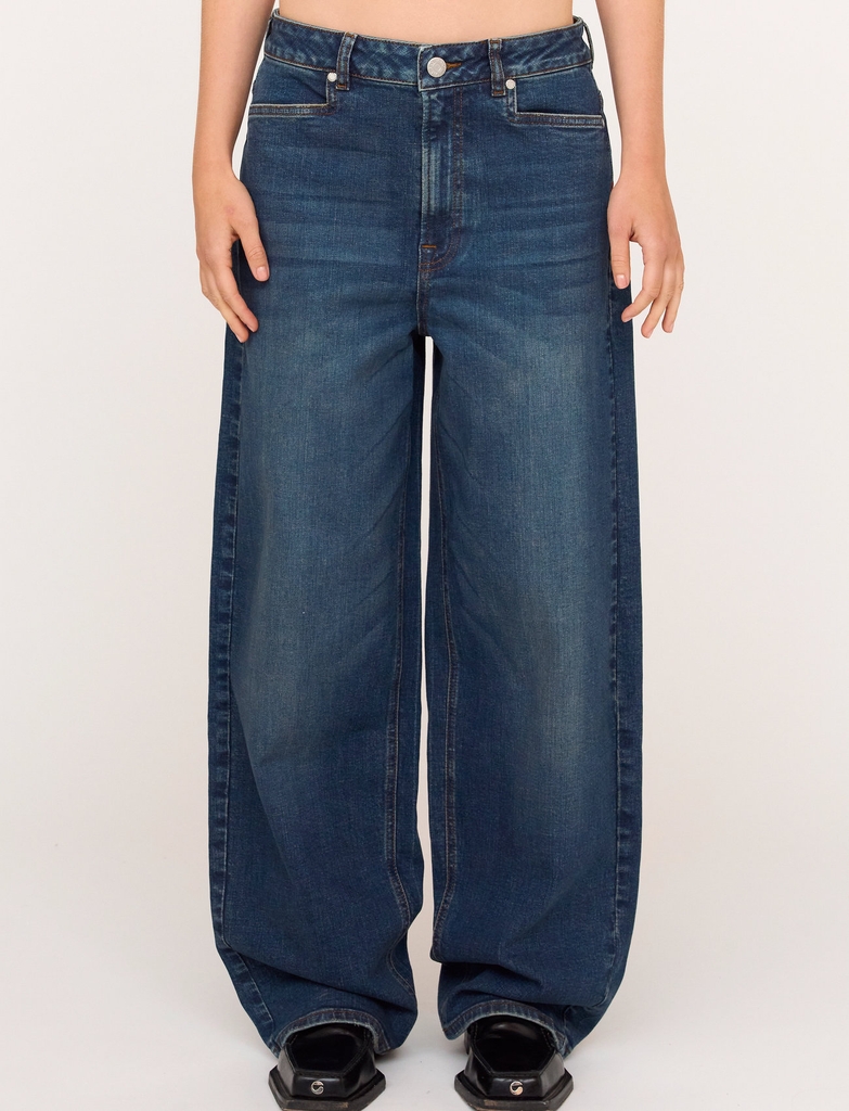 Tomorrow Trw-Kaia Slung Jeans Wash Riverside - Blue - 25 x 32